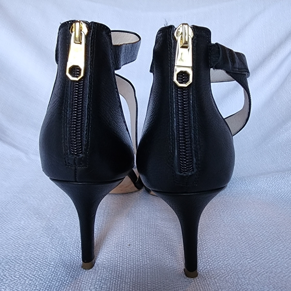 Louise et Cie Lo-Hilio Zipper Back Pumps sz 10.5